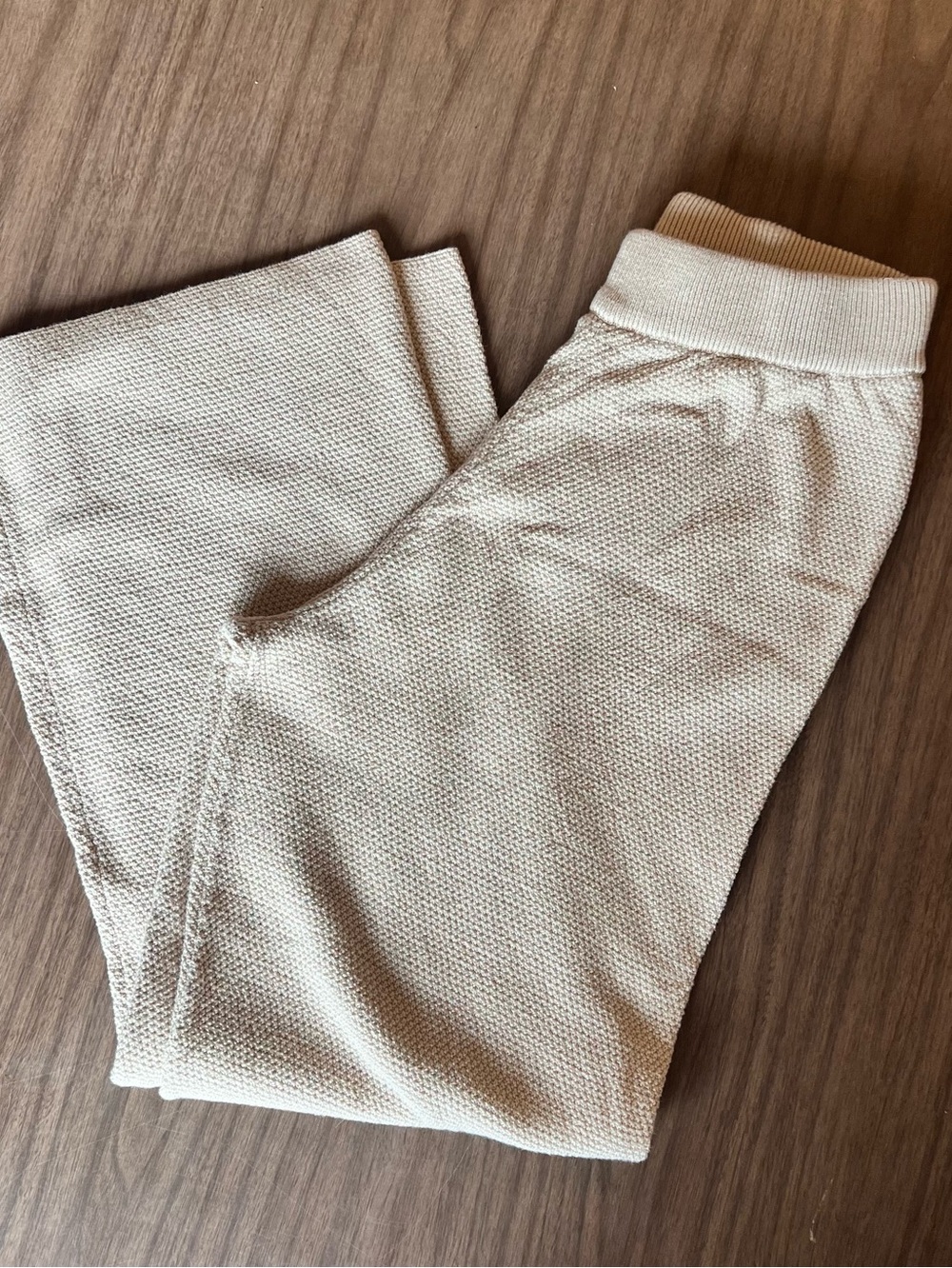 Beige Knit Women’s Pants - Size M